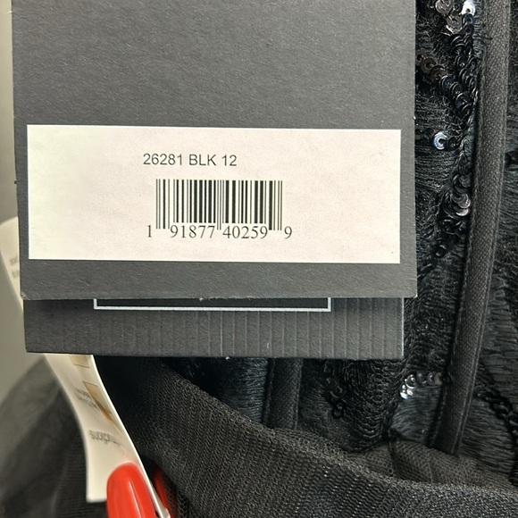 Mac Duggal 26281 NWT Sequined Bustier Tiered Ruffle Gown - Picture 8 of 9